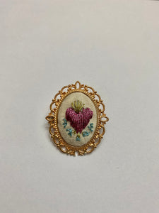 Micro Bordado de Corazón Rosa